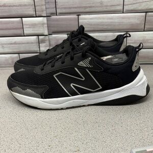 New Balance 545 Youth unisex Size 5.5Y / 7 Women’s Wide fit Black Athletic Shoes